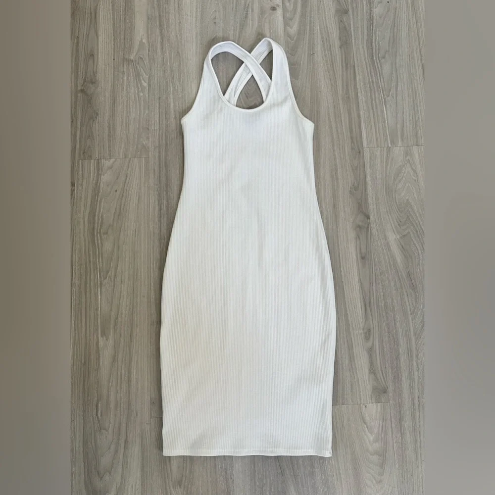 VICI Chic & Sleek White Midi Dress by VICI Sz M - Picture 4 of 6